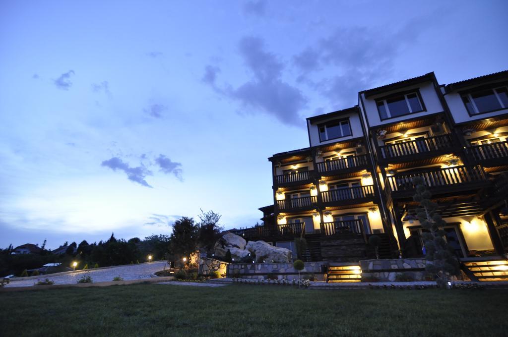 Aparthotel Seasons Glavatarski Han Glavatartsi Esterno foto