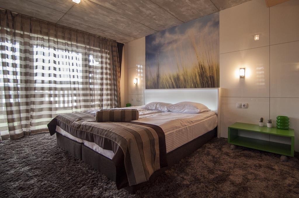 Aparthotel Seasons Glavatarski Han Glavatartsi Esterno foto